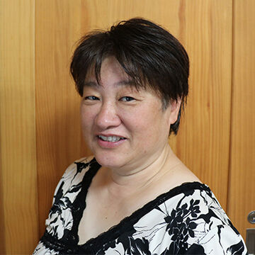 staff_02